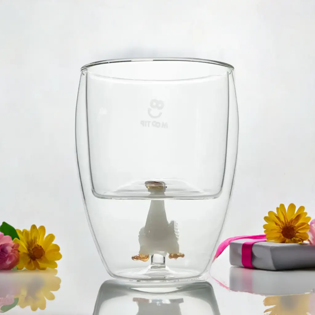 My-Duck-–-Sweet-Classic_-Doppelwandiges-Thermoglas-mit-Ente-Design-edited_3.webp